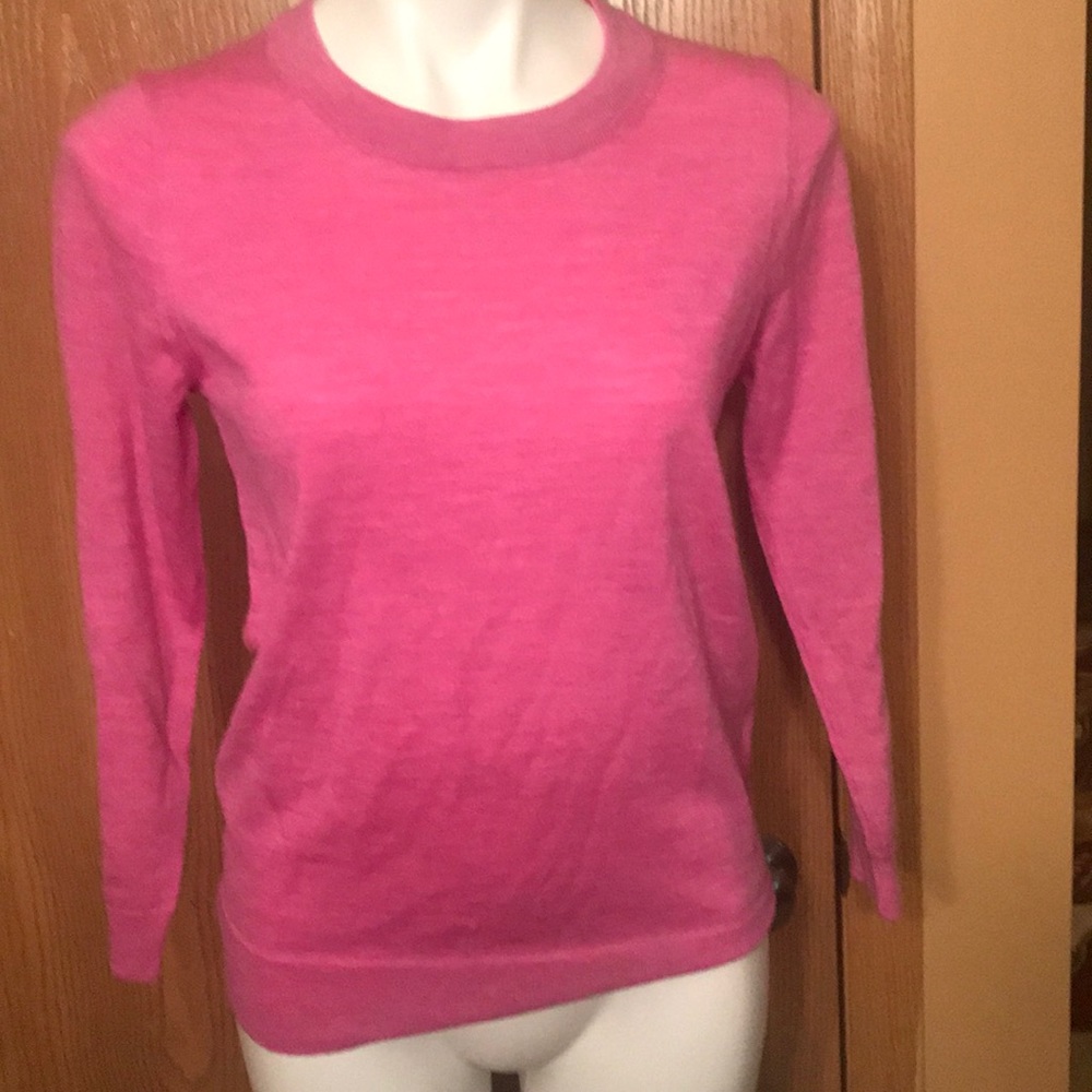 J crew pink sweater